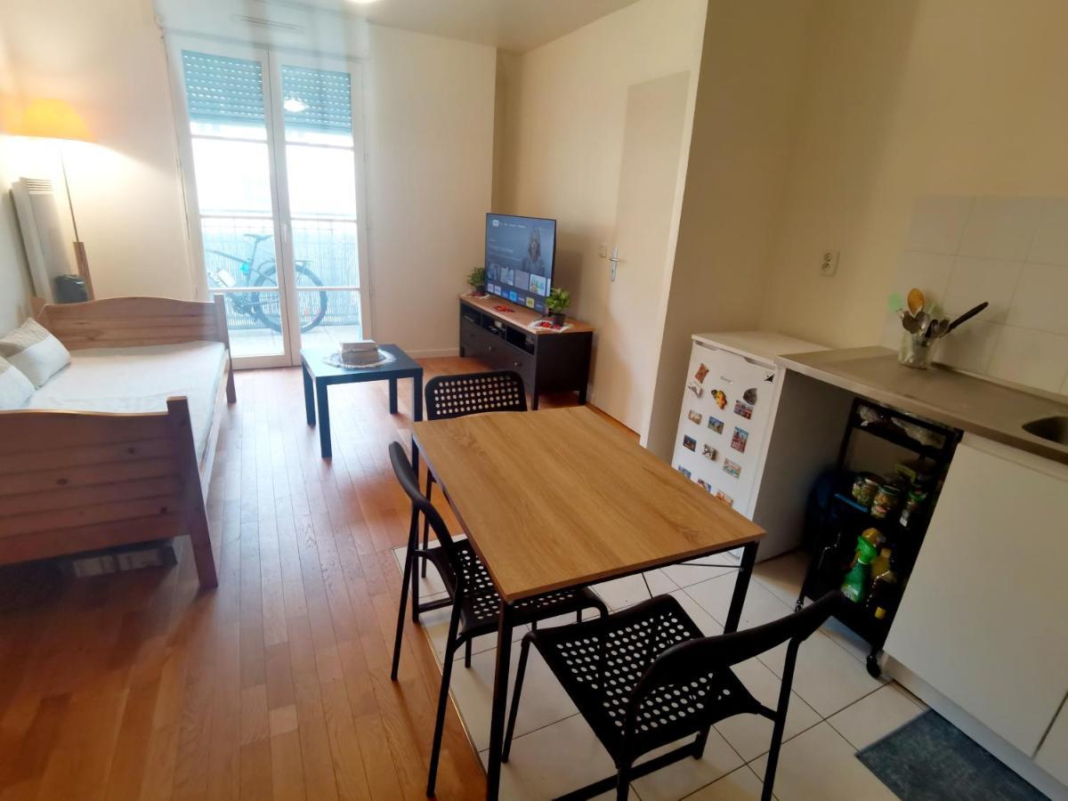 Versailles Trip Appartement Buc  Exterior photo